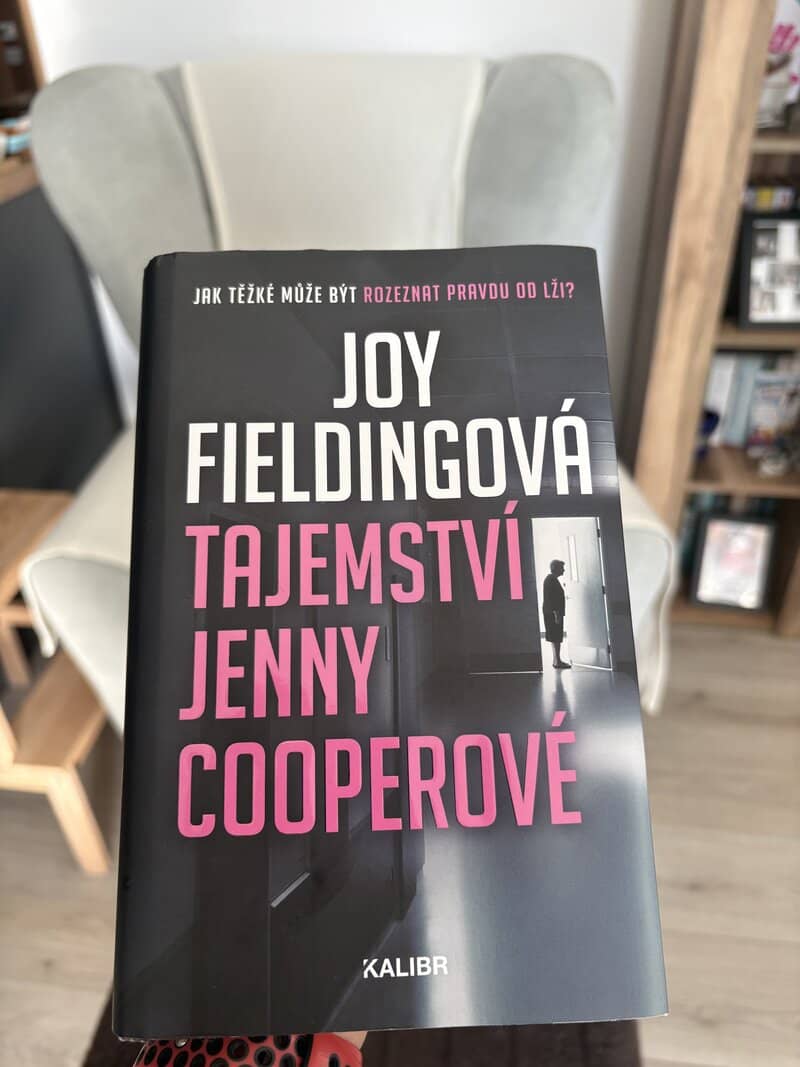 Kniha-Tajemství Jenny Cooperové